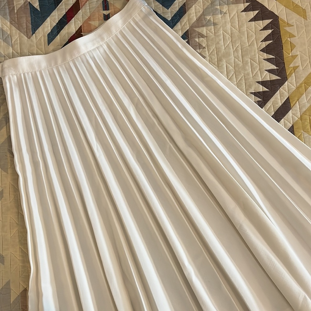 Vintage Joyce Pleated Long White Skirt